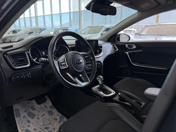 Kia XCeed I с пробегом 2020 года, цена 2 250 000 рублей, 39978 км, хэтчбек, Автокод Объявления