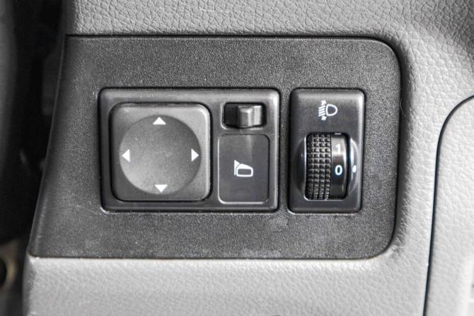 Nissan NV200 с пробегом 2011 года, цена 999 000 рублей, 273000 км, минивэн, Автокод Объявления