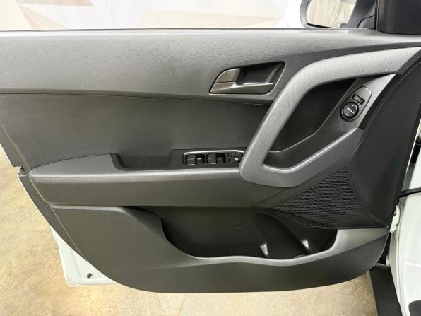 Hyundai Creta I с пробегом 2019 года, цена 1 590 000 рублей, 151612 км, внедорожник, Автокод Объявления