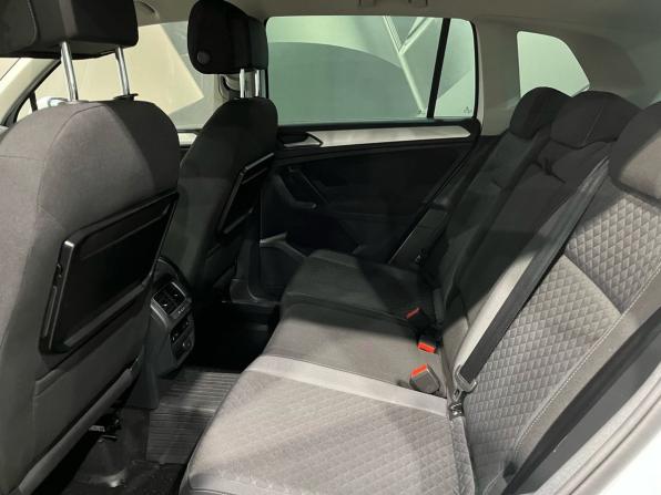 Volkswagen Tiguan II с пробегом 2017 года, цена 2 480 000 рублей, 126841 км, внедорожник, Автокод Объявления