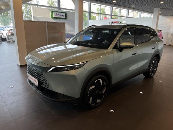 Omoda C7 с пробегом 2025 года, цена 2 950 000 рублей, 9818 км, внедорожник, Автокод Объявления