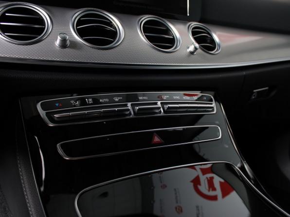 Mercedes-Benz E-Класс V (W213 S213 C238) с пробегом 2019 года, цена 3 199 000 рублей, 96853 км, седан, Автокод Объявления