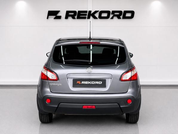 Nissan Qashqai I Рестайлинг с пробегом 2012 года, цена 1 239 000 рублей, 132847 км, внедорожник, Автокод Объявления