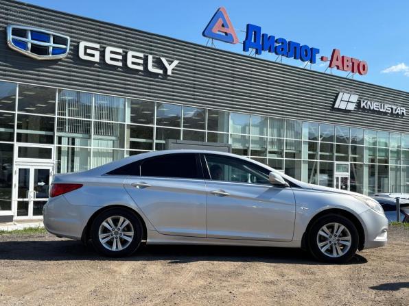 Hyundai Sonata VI (YF) с пробегом 2012 года, цена 960 000 рублей, 230176 км, седан, Автокод Объявления