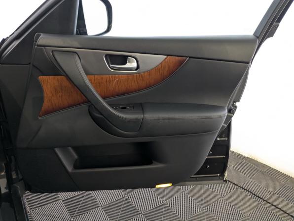 Infiniti QX70 с пробегом 2015 года, цена 2 900 000 рублей, 96495 км, внедорожник, Автокод Объявления