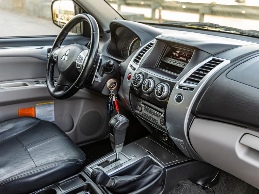 Mitsubishi Pajero Sport II Рестайлинг Волгоград  - изображение 33