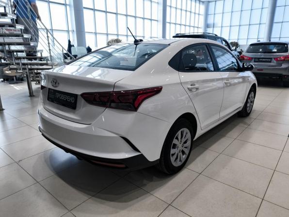 Hyundai Solaris II Рестайлинг с пробегом 2022 года, цена 1 580 000 рублей, 101559 км, седан, Автокод Объявления