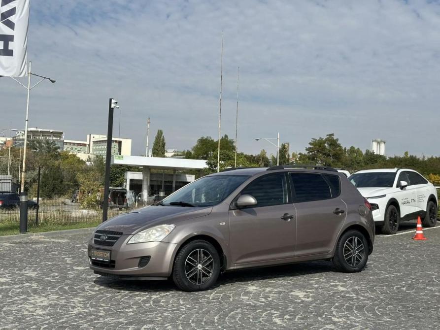 Kia Ceed I Крым  - изображение 1