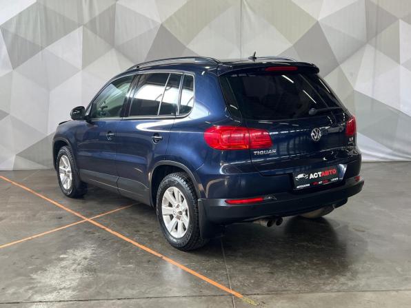 Volkswagen Tiguan I Рестайлинг с пробегом 2012 года, цена 1 300 000 рублей, 133960 км, внедорожник, Автокод Объявления