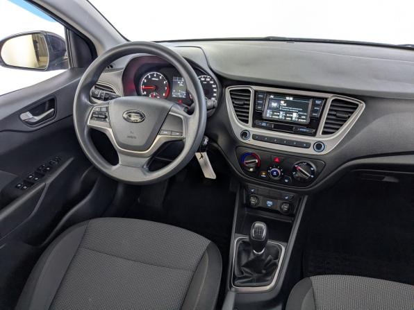 Hyundai Solaris II с пробегом 2019 года, цена 1 270 000 рублей, 79113 км, седан, Автокод Объявления