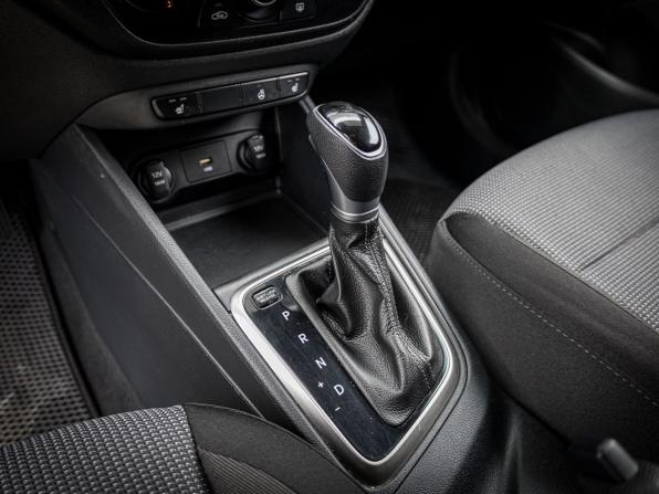 Hyundai Solaris II Рестайлинг с пробегом 2022 года, цена 1 589 000 рублей, 91500 км, седан, Автокод Объявления