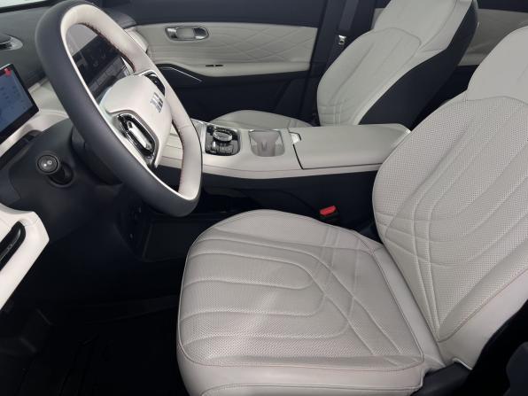 Geely Galaxy Starship 7 с пробегом 2025 года, цена 3 670 000 рублей, 3 км, внедорожник, Автокод Объявления