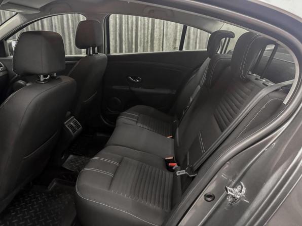 Renault Fluence I Рестайлинг с пробегом 2016 года, цена 829 000 рублей, 158000 км, седан, Автокод Объявления