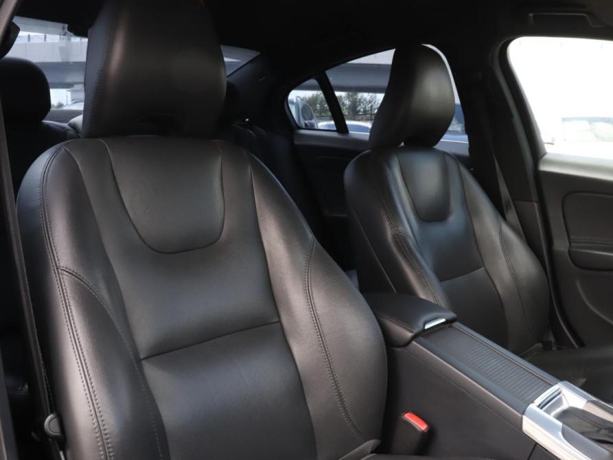Volvo S60 II Рестайлинг Москва  - изображение 15