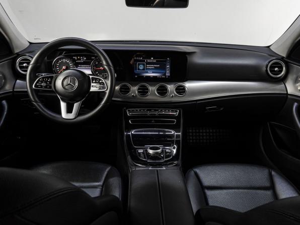 Mercedes-Benz E-Класс V (W213 S213 C238) с пробегом 2019 года, цена 2 320 000 рублей, 175832 км, седан, Автокод Объявления
