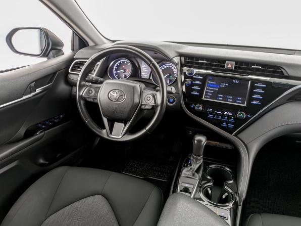 Toyota Camry VIII (XV70) с пробегом 2019 года, цена 2 650 000 рублей, 146409 км, седан, Автокод Объявления