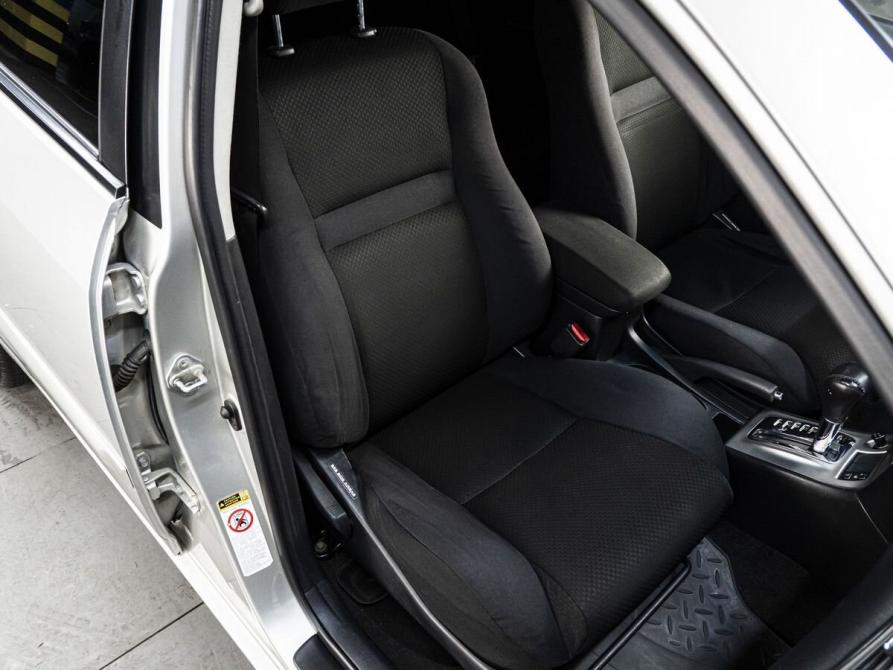 Toyota Corolla IX (E120 E130) Рестайлинг Тюмень  - изображение 16