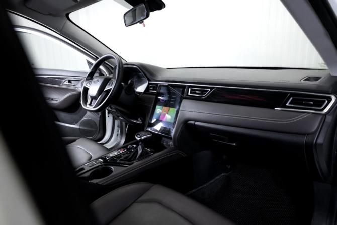 JAC J7 I с пробегом 2020 года, цена 1 350 000 рублей, 83500 км, хэтчбек, Автокод Объявления