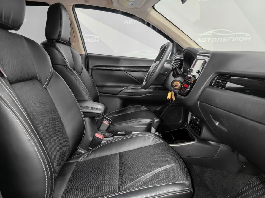 Mitsubishi Outlander III Рестайлинг 3 Новосибирск  - изображение 14