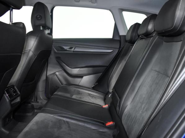 Skoda Karoq I с пробегом 2020 года, цена 1 785 000 рублей, 186272 км, внедорожник, Автокод Объявления