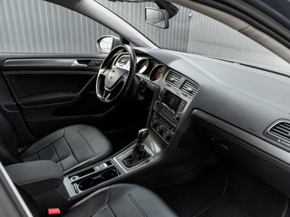 Volkswagen Golf VII с пробегом 2013 года, цена 1 435 000 рублей, 96052 км, хэтчбек, Автокод Объявления