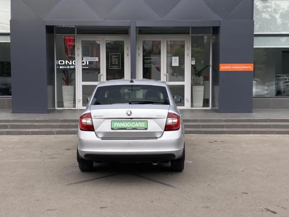 Skoda Rapid I Рестайлинг с пробегом 2019 года, цена 1 335 000 рублей, 124100 км, лифтбек, Автокод Объявления
