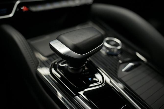 Geely Monjaro I Рестайлинг (China Market) с пробегом 2024 года, цена 3 499 000 рублей, 32000 км, внедорожник, Автокод Объявления