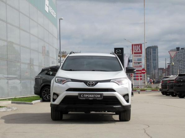Toyota RAV4 IV (XA40) Рестайлинг с пробегом 2018 года, цена 2 980 000 рублей, 119885 км, внедорожник, Автокод Объявления