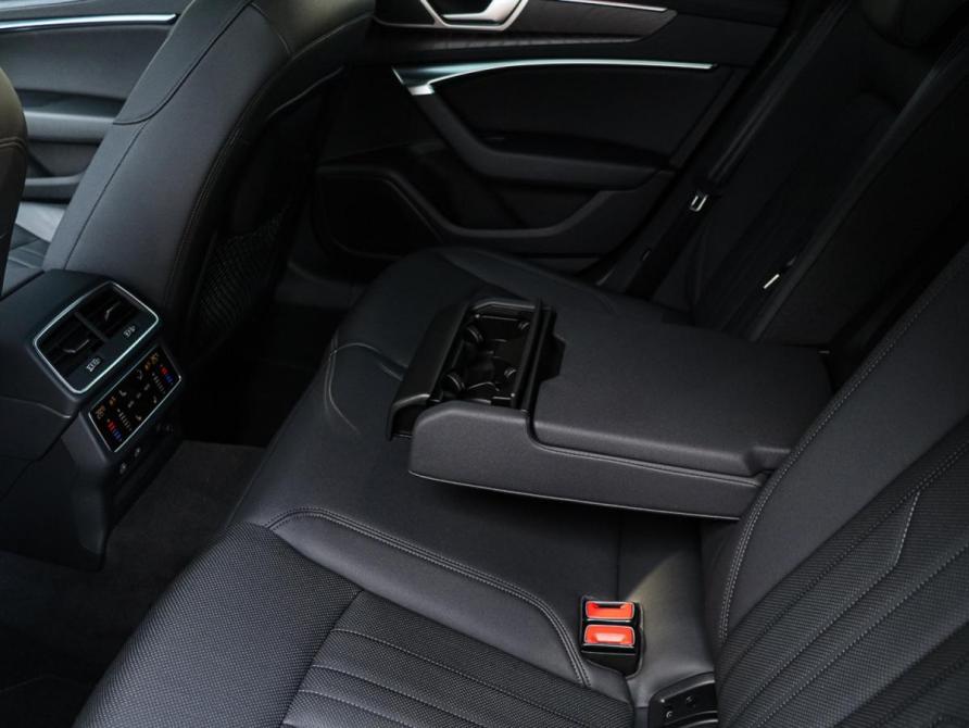 Audi A6 V (C8) Москва  - изображение 12