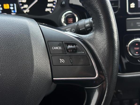 Mitsubishi Outlander III Рестайлинг 3 с пробегом 2019 года, цена 2 100 000 рублей, 91309 км, внедорожник, Автокод Объявления