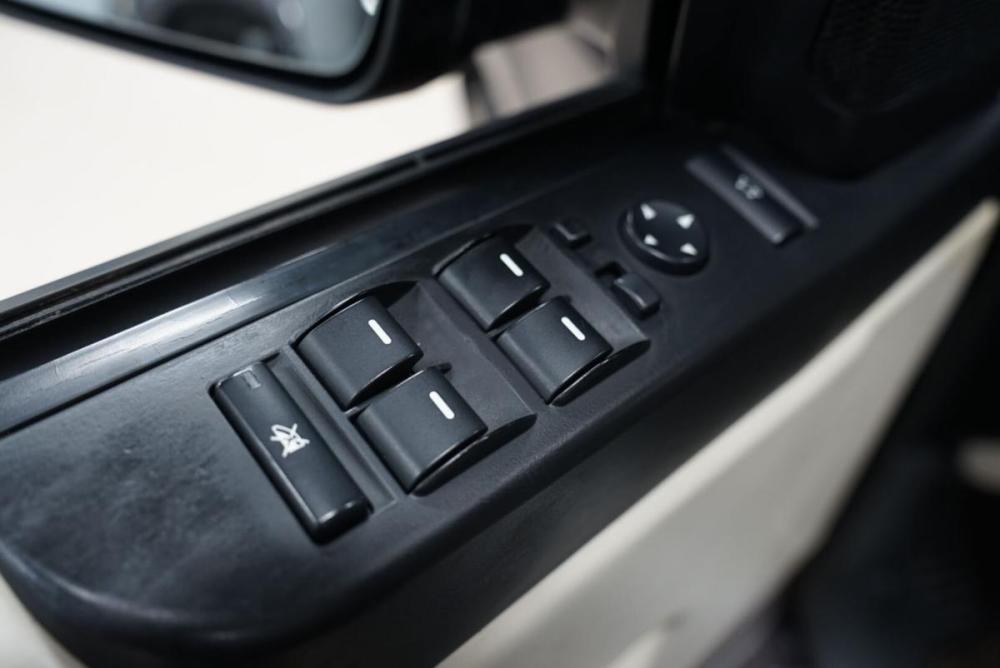 Land Rover Range Rover III Рестайлинг 2 Крым  - изображение 9