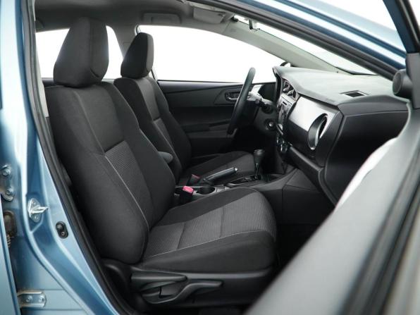 Toyota Auris II с пробегом 2014 года, цена 1 499 050 рублей, 51807 км, хэтчбек, Автокод Объявления