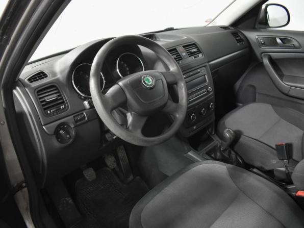 Skoda Yeti I с пробегом 2012 года, цена 555 000 рублей, 166201 км, внедорожник, Автокод Объявления