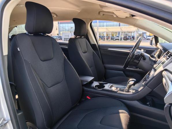Ford Mondeo V с пробегом 2018 года, цена 1 285 000 рублей, 274000 км, универсал, Автокод Объявления