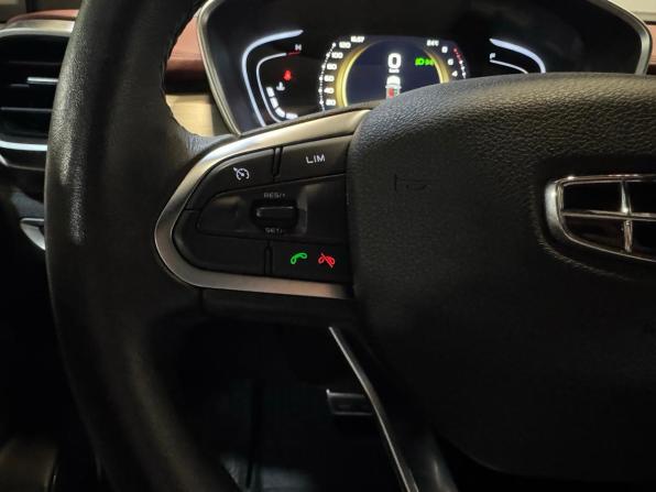 Geely Coolray I с пробегом 2023 года, цена 1 799 000 рублей, 48000 км, внедорожник, Автокод Объявления