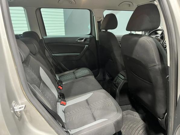 Skoda Yeti I Рестайлинг с пробегом 2017 года, цена 1 415 000 рублей, 164297 км, внедорожник, Автокод Объявления