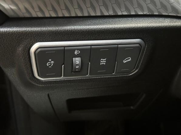 Haval F7x I Рестайлинг с пробегом 2023 года, цена 2 250 000 рублей, 48441 км, внедорожник, Автокод Объявления