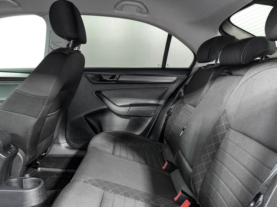 Skoda Rapid I Рестайлинг Санкт-Петербург  - изображение 12