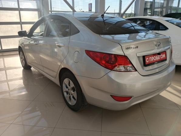 Hyundai Solaris I с пробегом 2012 года, цена 599 000 рублей, 237000 км, седан, Автокод Объявления