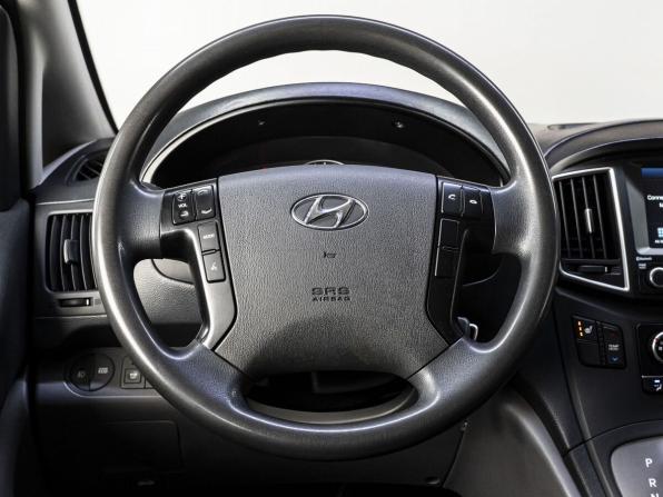 Hyundai Grand Starex I Рестайлинг 2 с пробегом 2020 года, цена 2 659 000 рублей, 165568 км, минивэн, Автокод Объявления