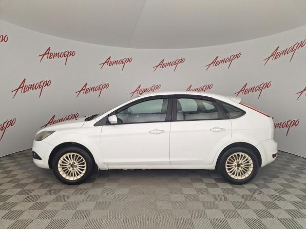 Ford Focus II Рестайлинг с пробегом 2011 года, цена 395 000 рублей, 307870 км, хэтчбек, Автокод Объявления