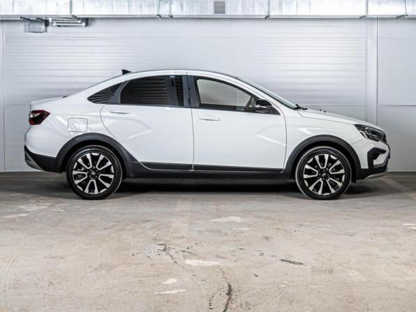 Lada (ВАЗ) Vesta I Рестайлинг (NG) с пробегом 2024 года, цена 1 559 000 рублей, 28548 км, седан, Автокод Объявления