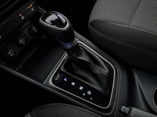 Hyundai Solaris II с пробегом 2020 года, цена 1 250 000 рублей, 142535 км, седан, Автокод Объявления