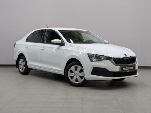 Skoda Rapid II с пробегом 2021 года, цена 1 600 000 рублей, 94262 км, лифтбек, Автокод Объявления