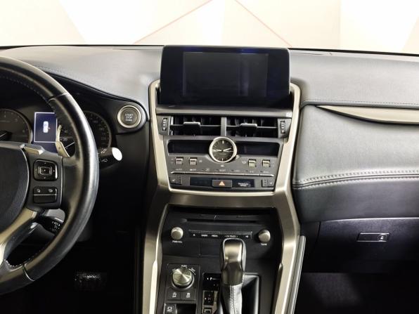 Lexus NX I Рестайлинг с пробегом 2018 года, цена 3 393 000 рублей, 44120 км, внедорожник, Автокод Объявления