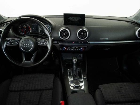 Audi A3 III (8V) Рестайлинг с пробегом 2016 года, цена 2 089 000 рублей, 78218 км, седан, Автокод Объявления