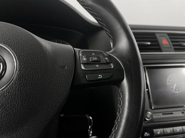 Volkswagen Jetta VI с пробегом 2013 года, цена 1 043 300 рублей, 162872 км, седан, Автокод Объявления