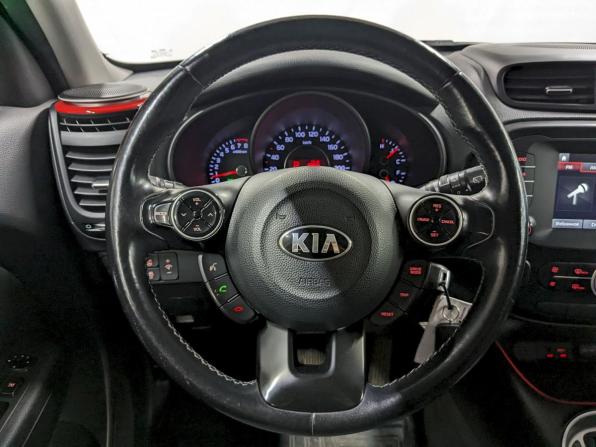 Kia Soul II Рестайлинг с пробегом 2019 года, цена 1 740 000 рублей, 111280 км, хэтчбек, Автокод Объявления