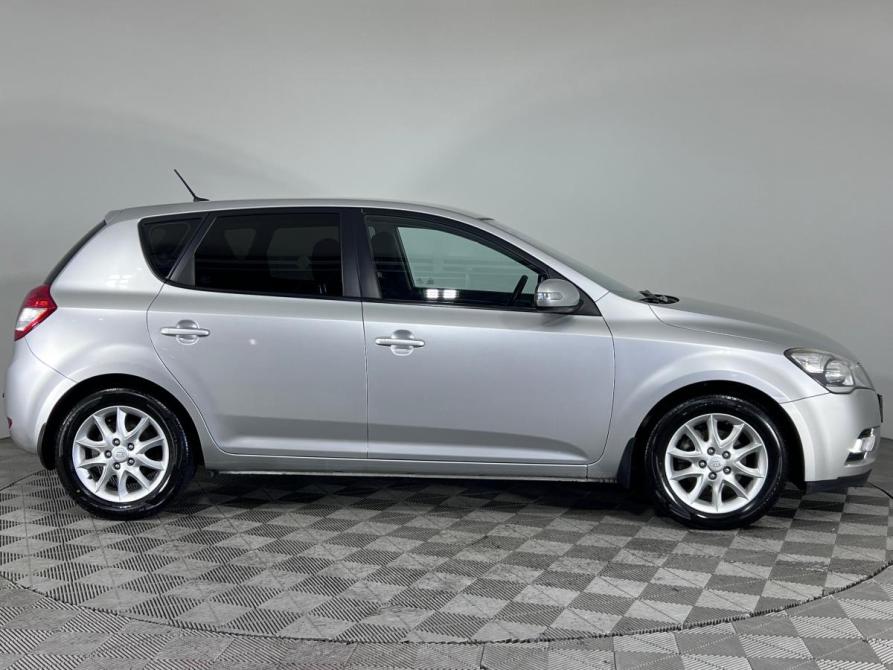 Kia Ceed I Рестайлинг Ростов-на-Дону  - изображение 4