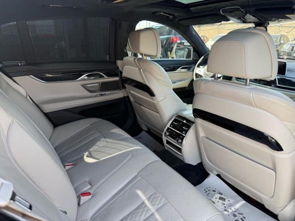 BMW 7 серии VI (G11/G12) Рестайлинг с пробегом 2019 года, цена 5 870 000 рублей, 139000 км, седан, Автокод Объявления